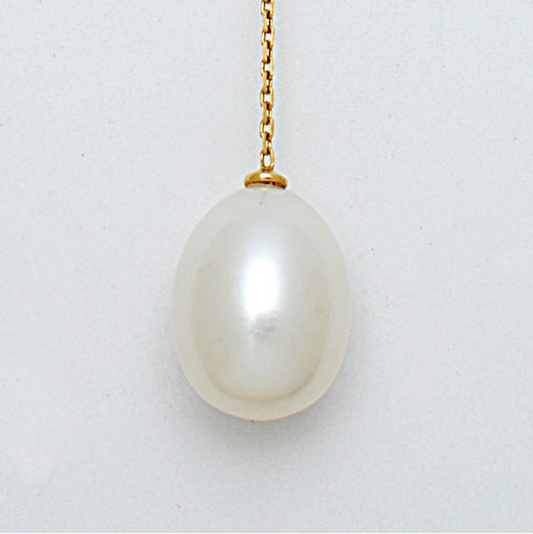 White Pearl Gold Chain Necklace